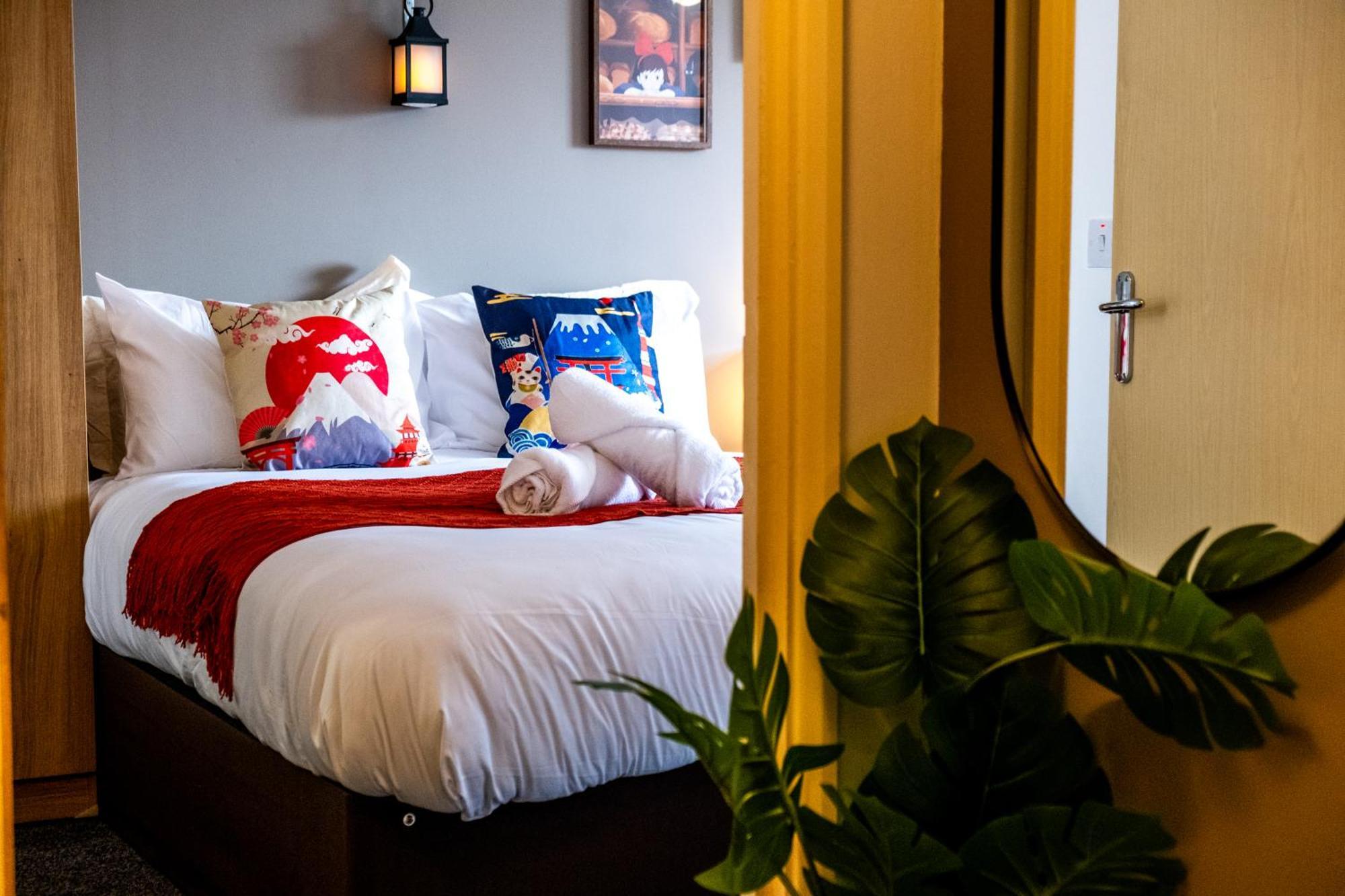 Anime Suite - Central And Free Parking With Netflix Бирмингам Екстериор снимка